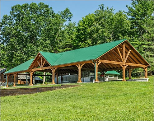 24 x 62 Grand Ridge Retreat shown with 10 tall 7"x7" posts, Evergreen Metal Roof, Short Post Trim, and Decorative Beam End Cut.