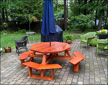 Red Cedar Octagon Walk-In Picnic Table