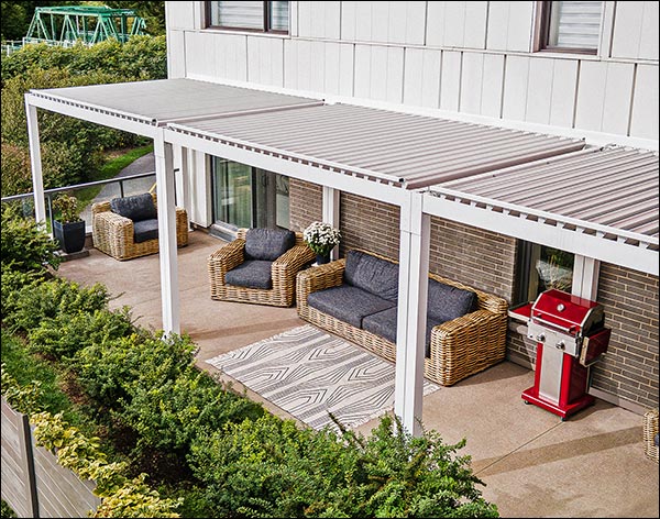 Aluminum Manual Free-Standing Louvered Pergola